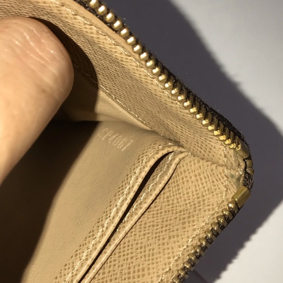 Louis Vuitton Monogram Trunks & Bags zip wallet - Picture 12 of 15